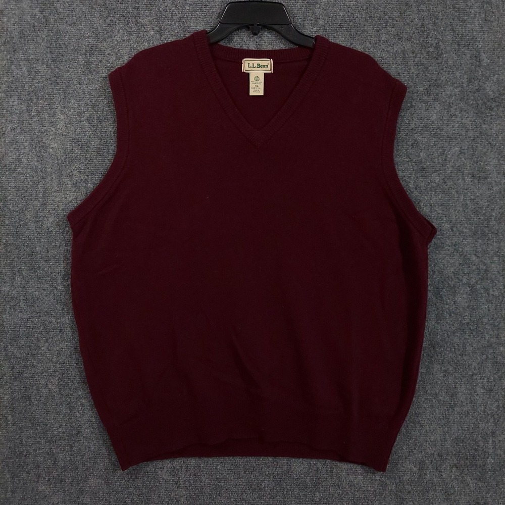 L.L. Bean Vest Mens XLT Red Lambswool V-Neck Sweater Made In Scotland Classic